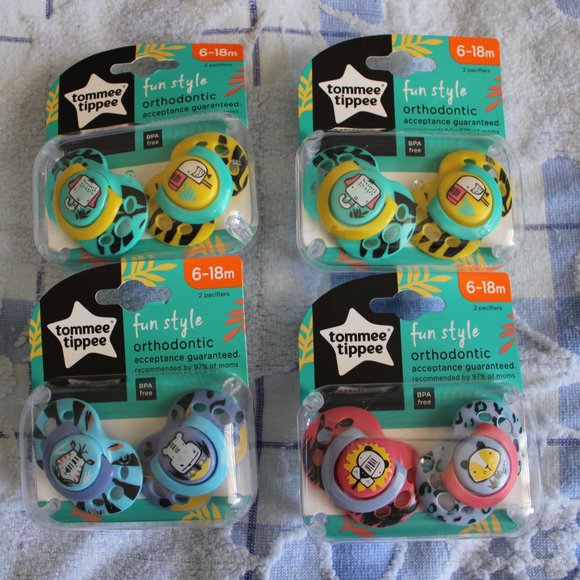 New 2 set pacifiers - Picture 2 of 6